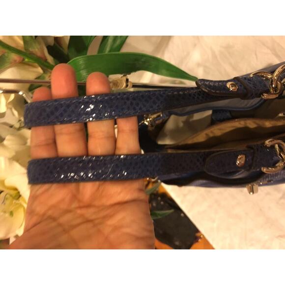 Authentic COACH Penelope Carryall Blue Leather Tote Handbag Purse 16531 (PU500 - Picture 3 of 13